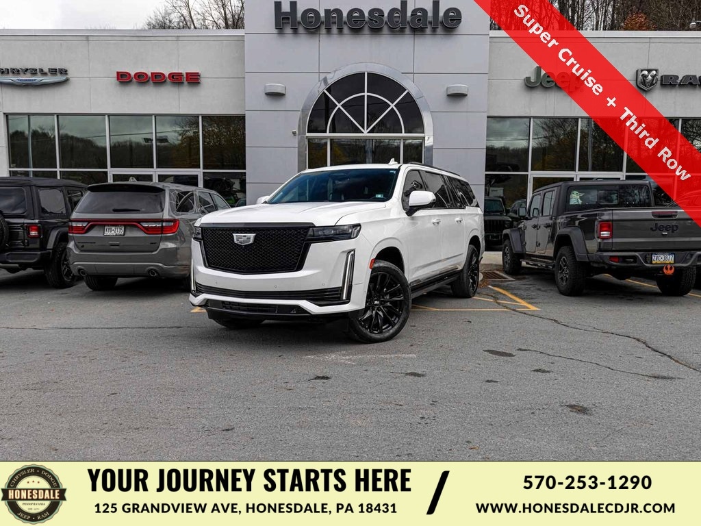 2023 Cadillac Escalade ESV Sport Platinum's photo