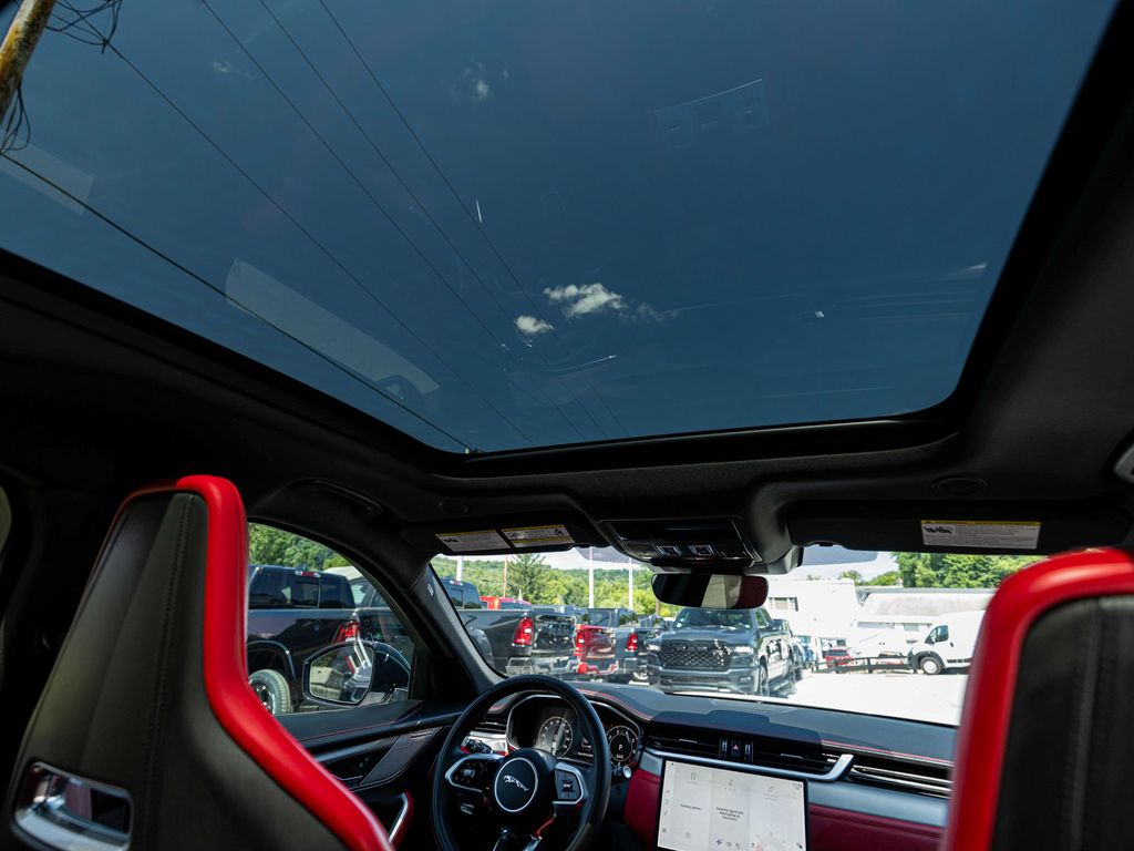 2026 Jaguar F-Pace R-Dynamic S - Photo 31