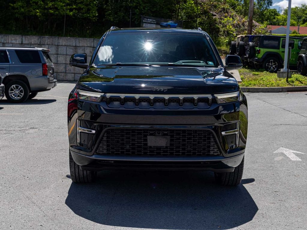 New 2026 Jeep Grand Wagoneer LIMITED RESERVE 4X4 Sport Utility