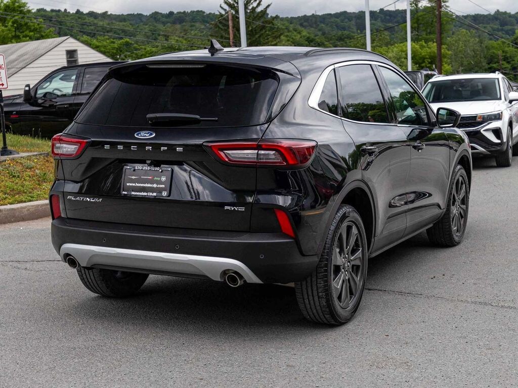 Used 2024 Ford Escape Platinum SUV