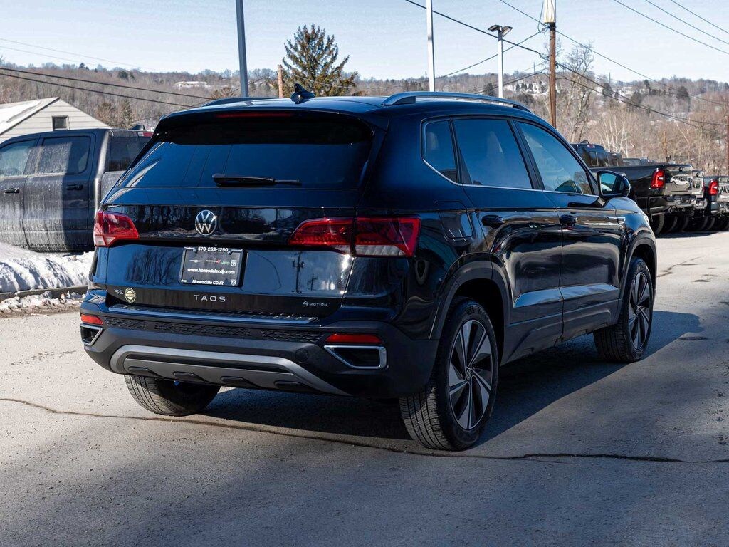 Used 2023 Volkswagen Taos 1.5T SE SUV
