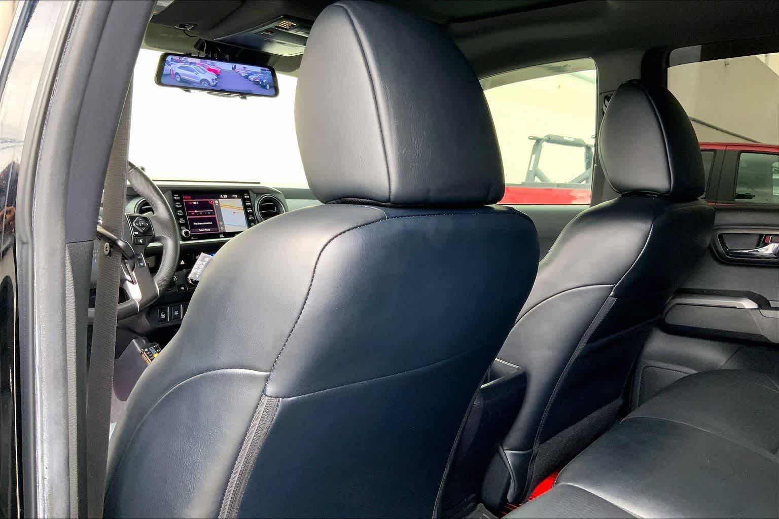 Thumbnail: 2022 Toyota Tacoma - 12