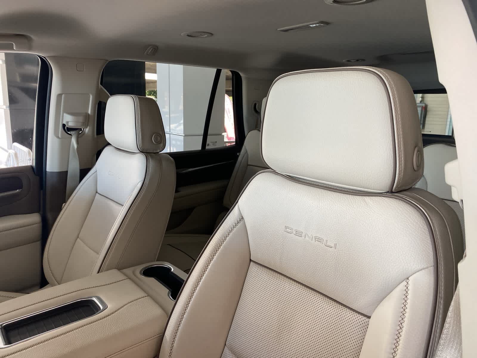 Thumbnail: 2023 GMC Yukon - 8