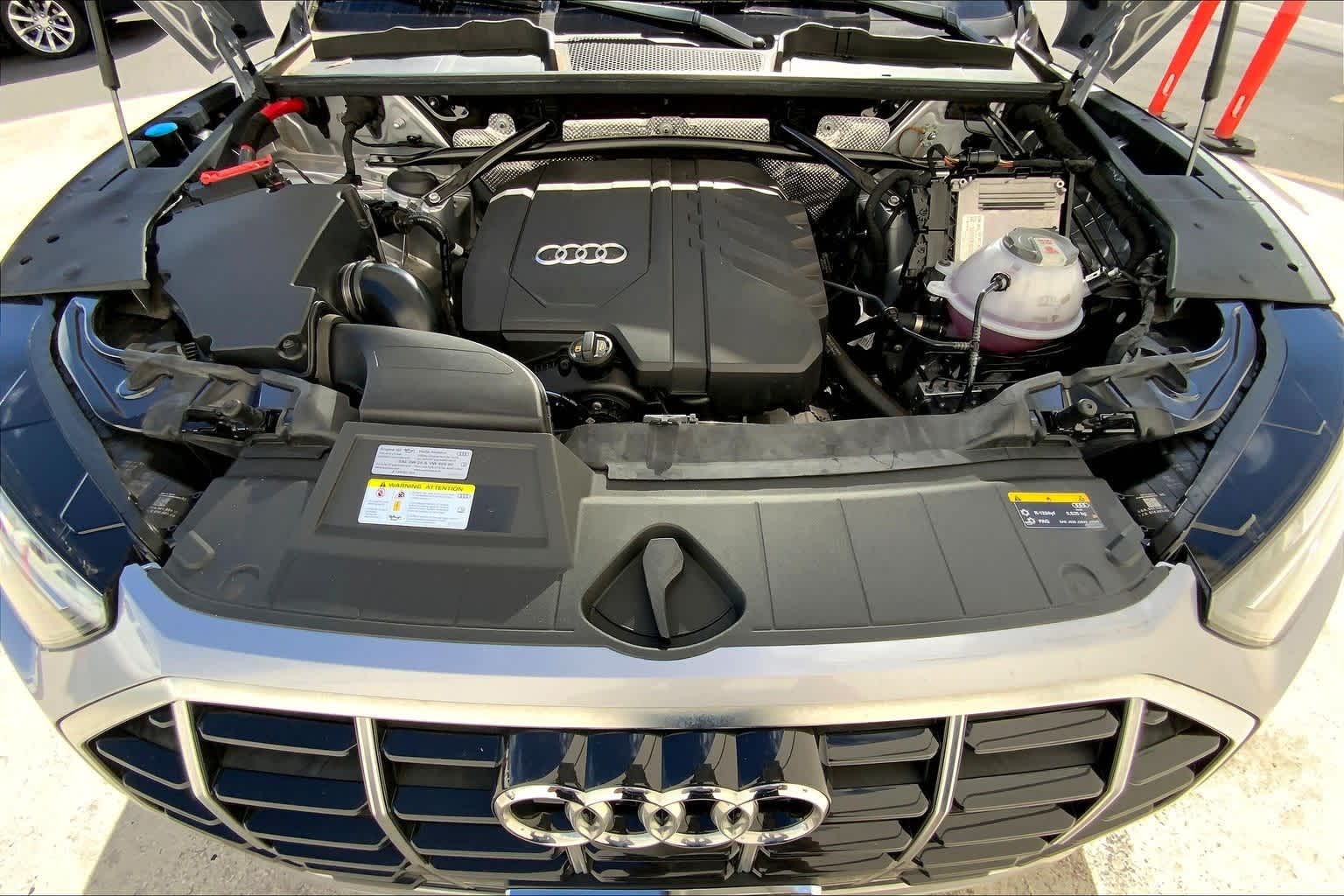 Thumbnail: 2022 Audi Q5 - 10