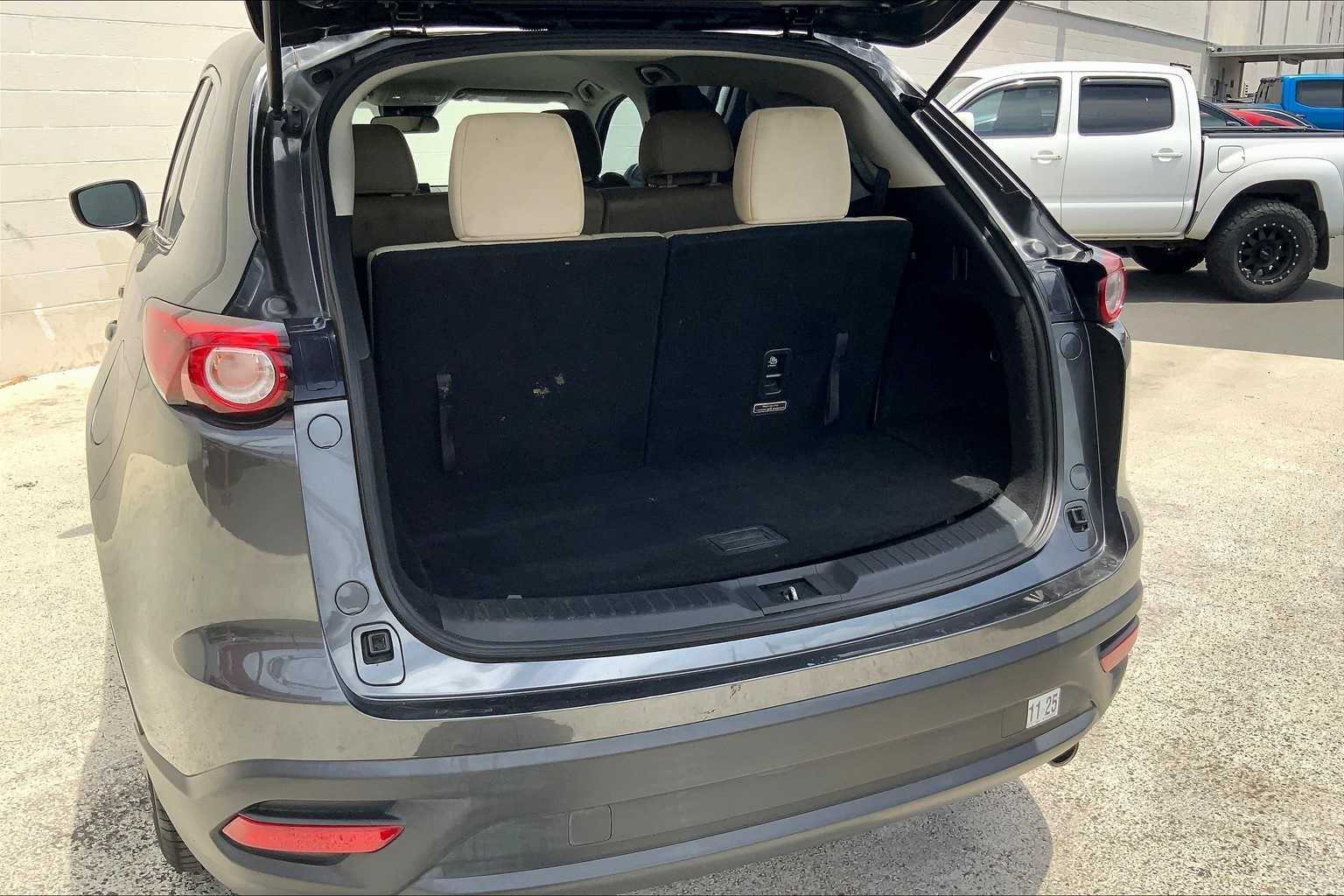 Thumbnail: 2018 Mazda CX-9 - 19