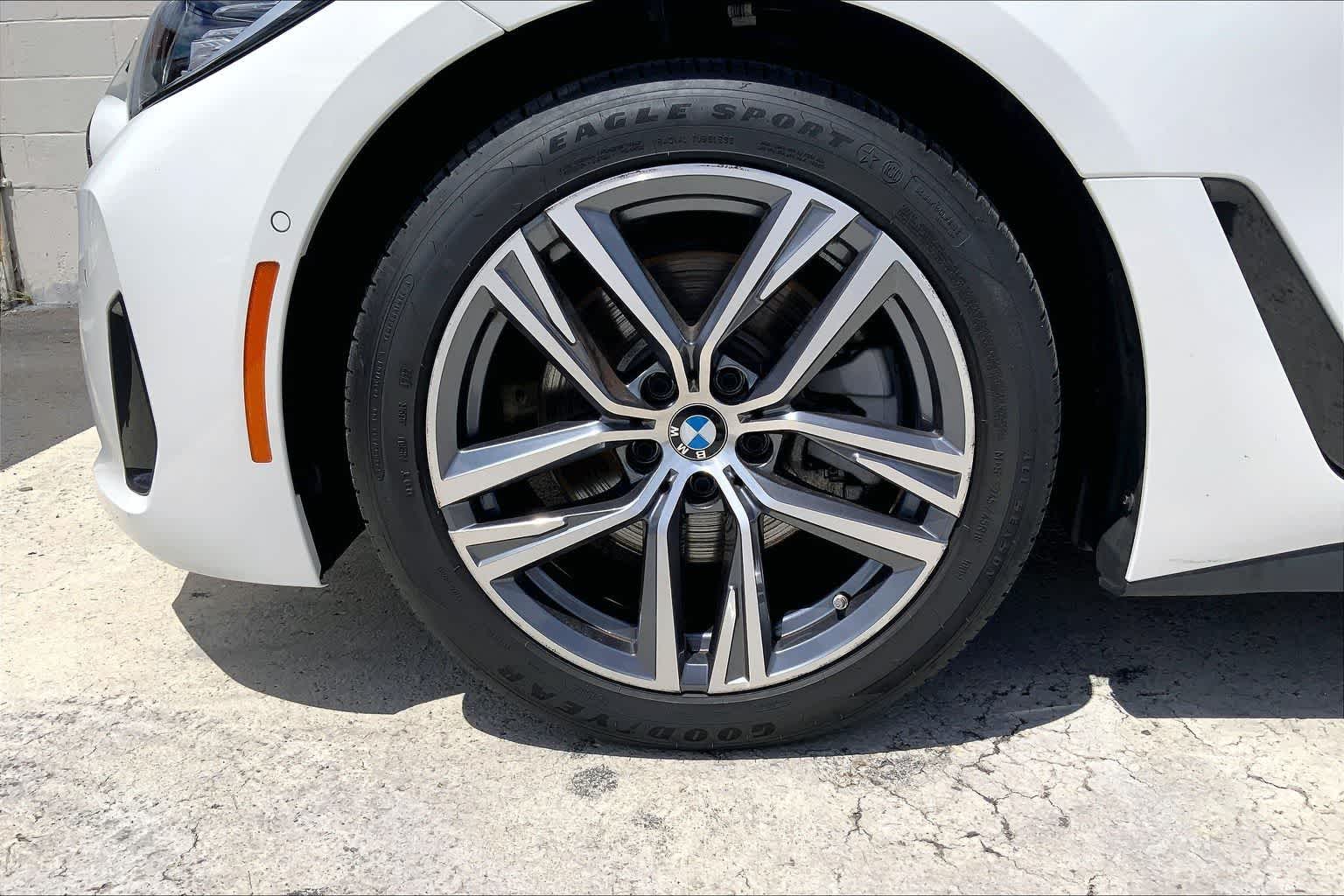 Thumbnail: 2023 BMW 4 Series - 9