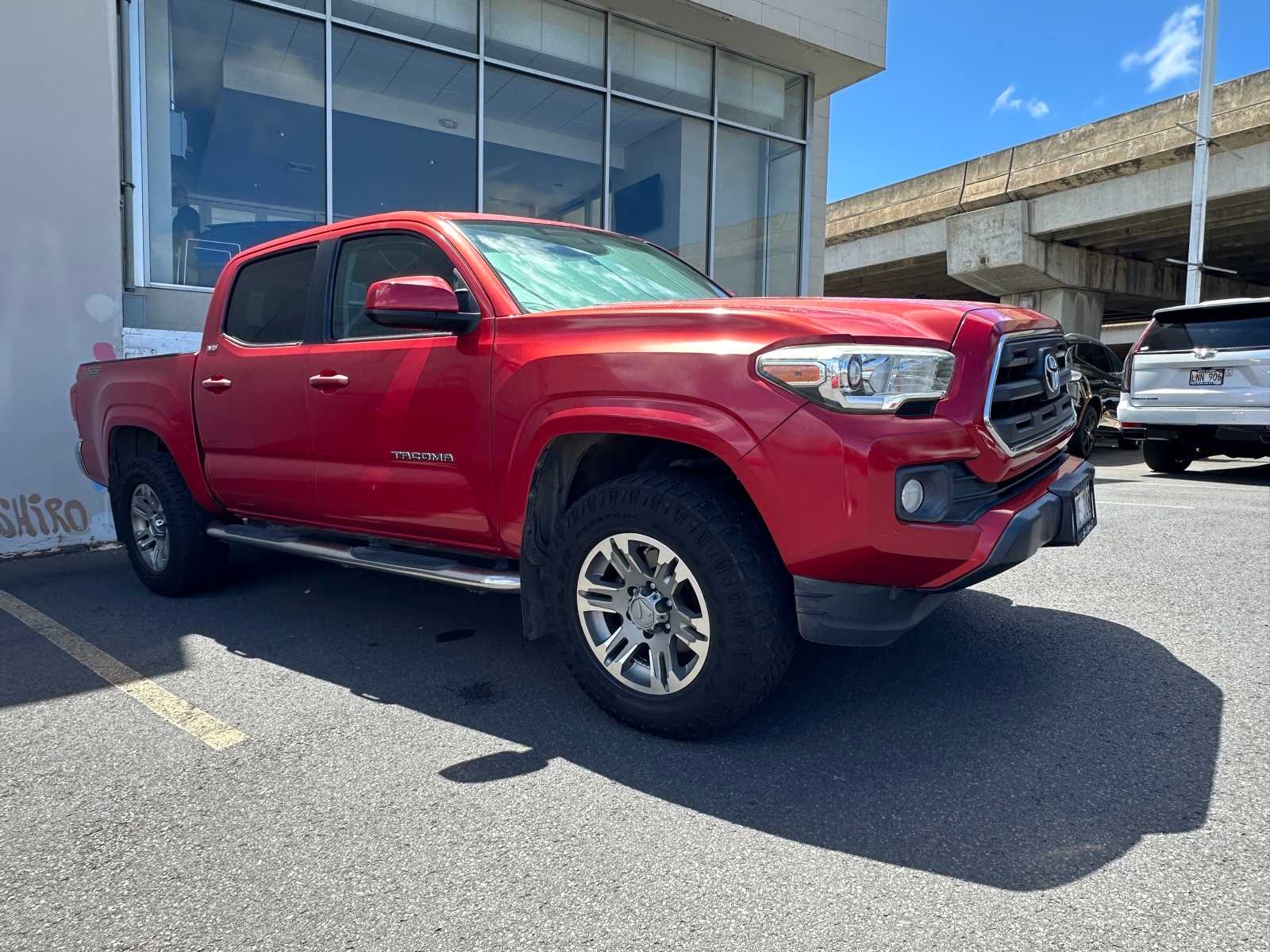 Thumbnail: 2016 Toyota Tacoma - 2