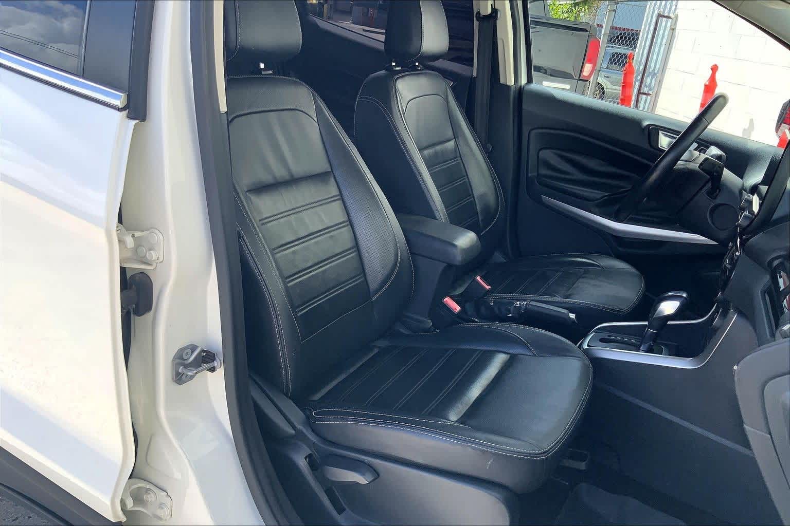 Thumbnail: 2018 Ford EcoSport - 14