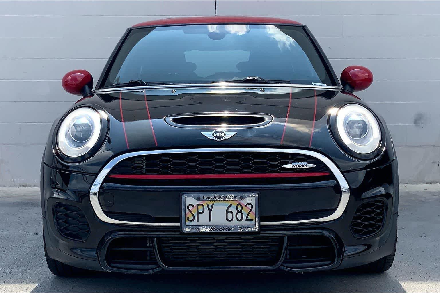 Thumbnail: 2015 MINI Cooper Hardtop - 6