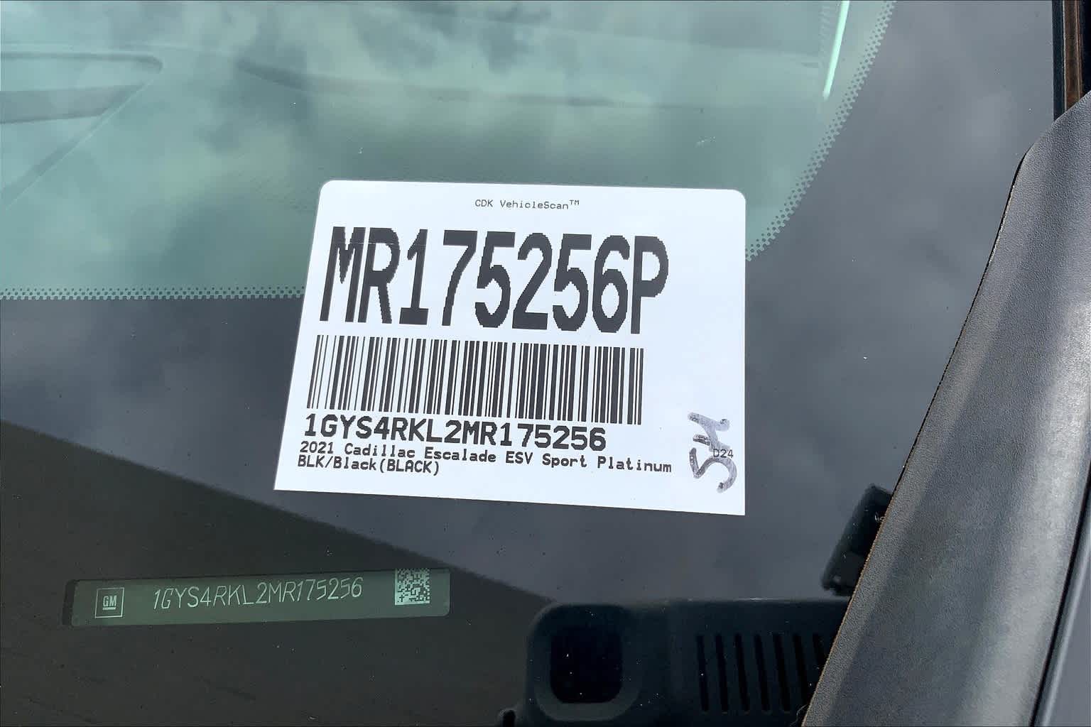 Thumbnail: 2021 Cadillac Escalade - 19