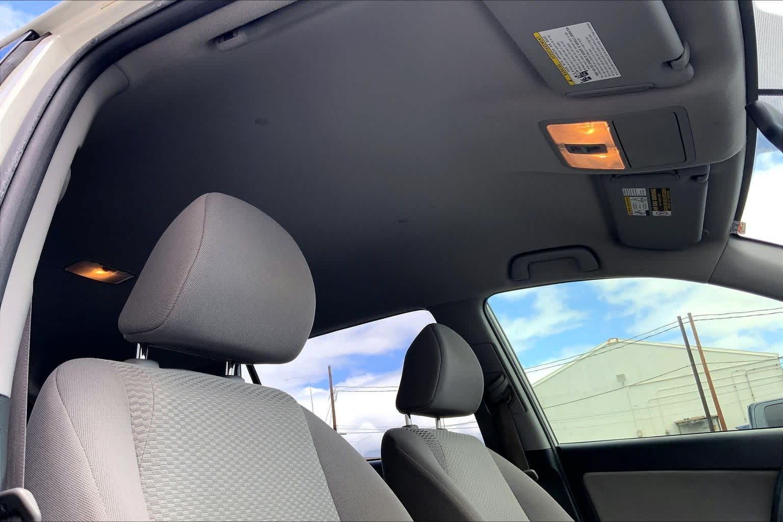 Thumbnail: 2006 Toyota RAV4 - 29