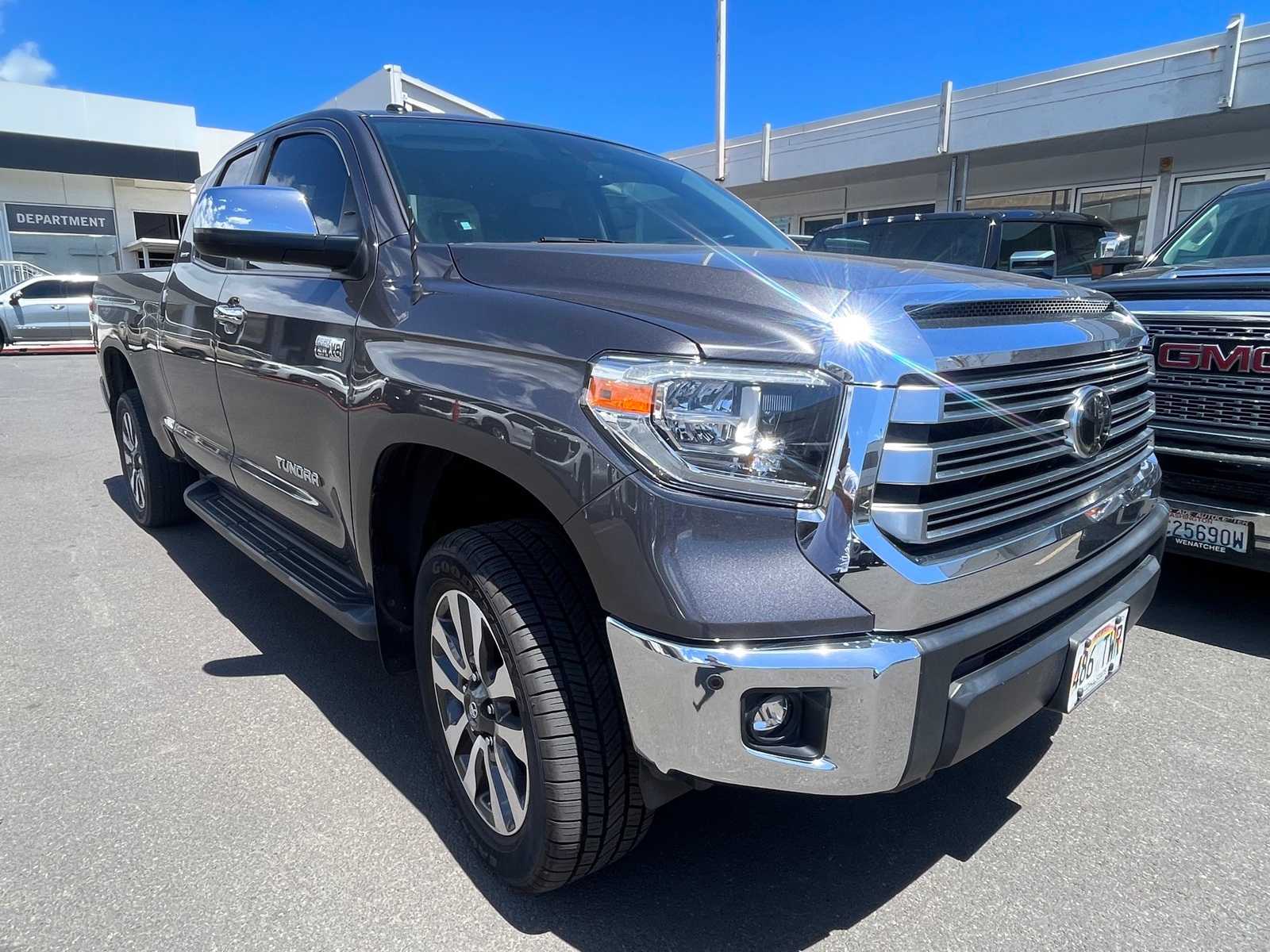 Thumbnail: 2018 Toyota Tundra - 3
