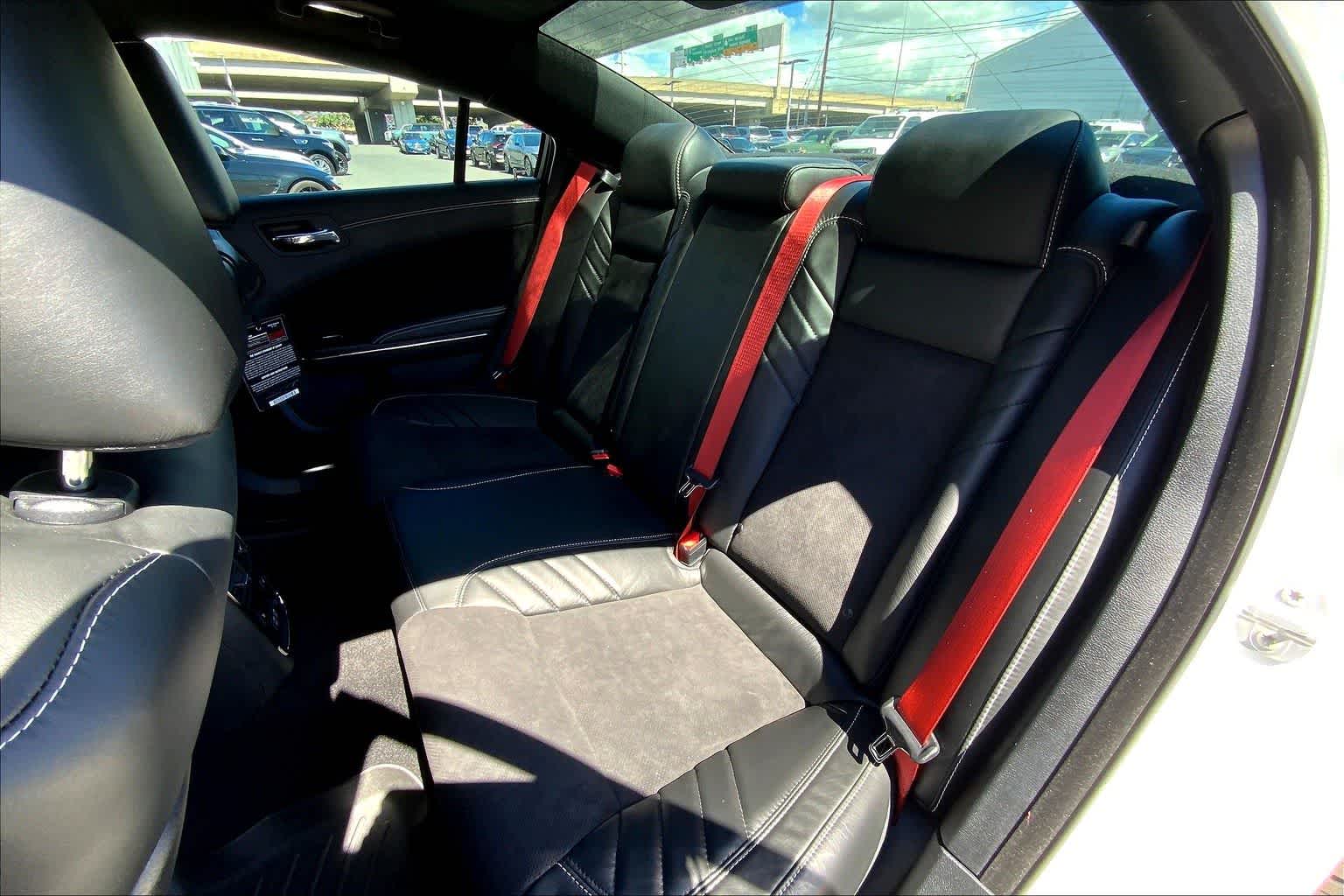 Thumbnail: 2020 Dodge Charger - 29