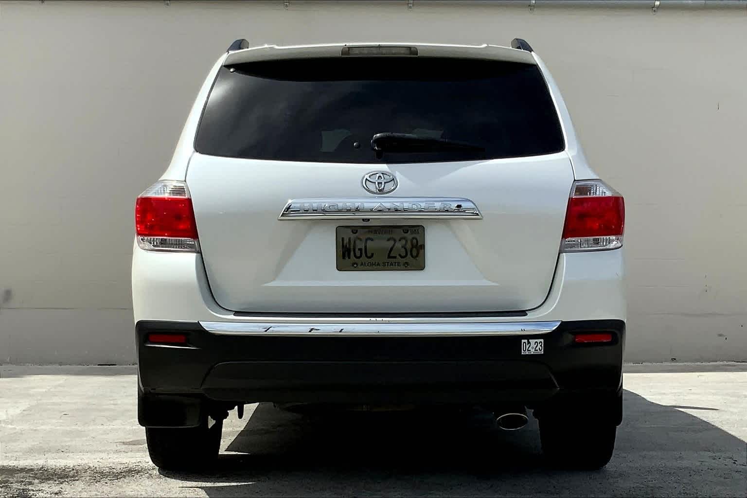 Thumbnail: 2012 Toyota Highlander - 6