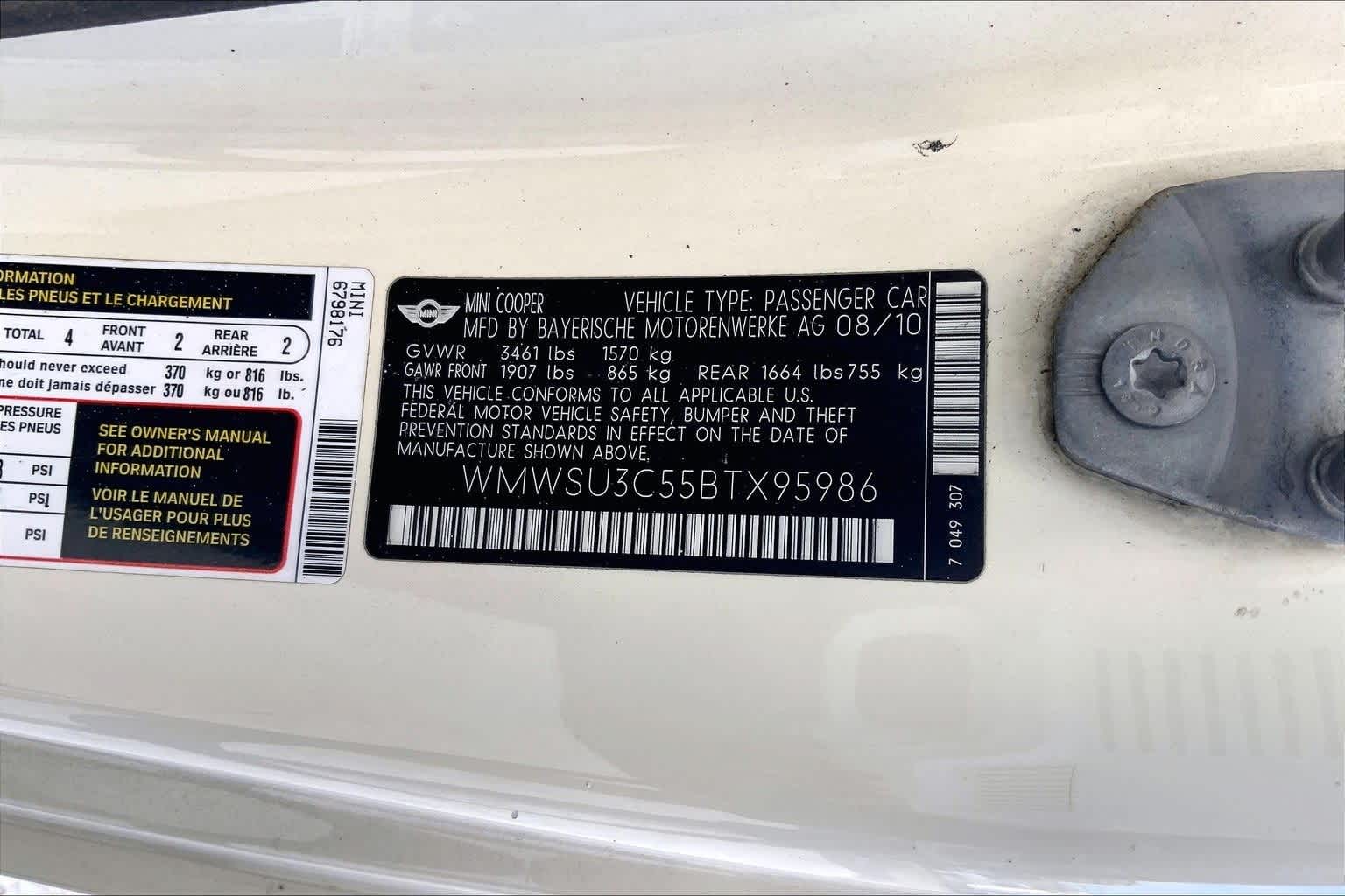 Thumbnail: 2011 MINI Cooper - 18