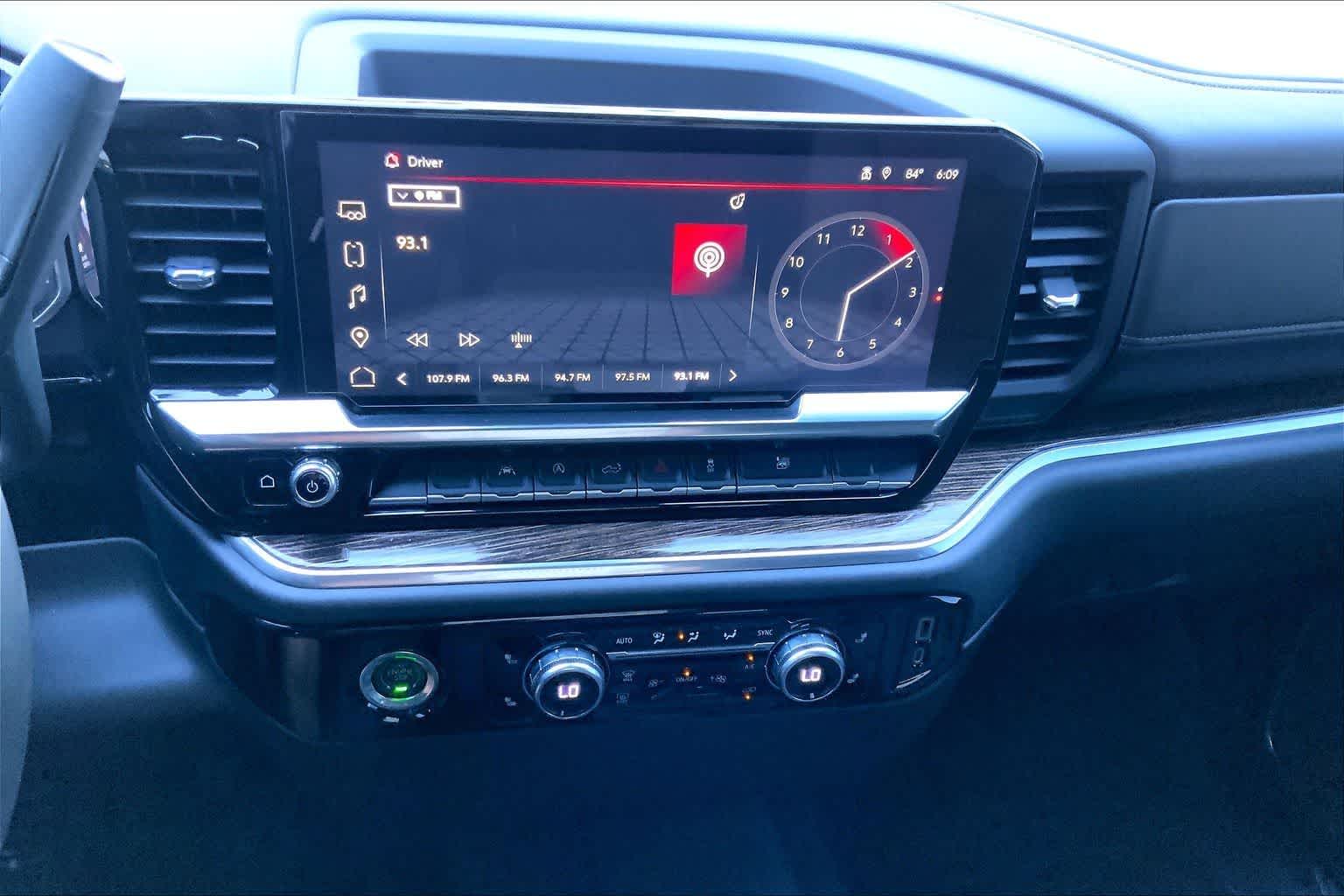 Thumbnail: 2023 GMC Sierra 1500 - 35
