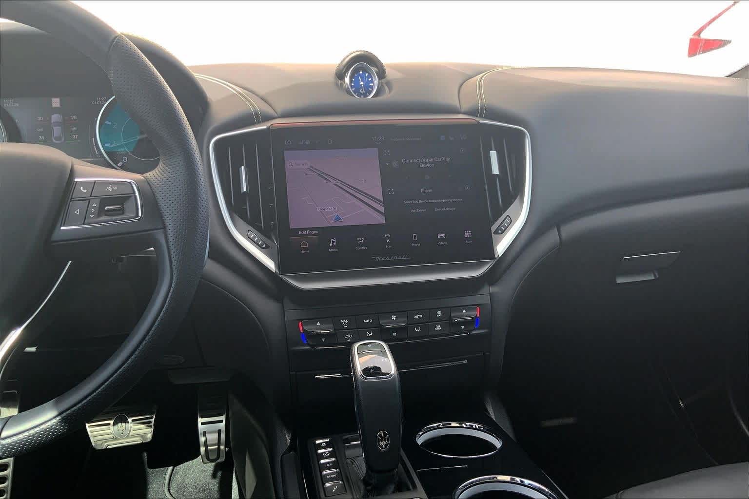 Thumbnail: 2023 Maserati Ghibli - 16