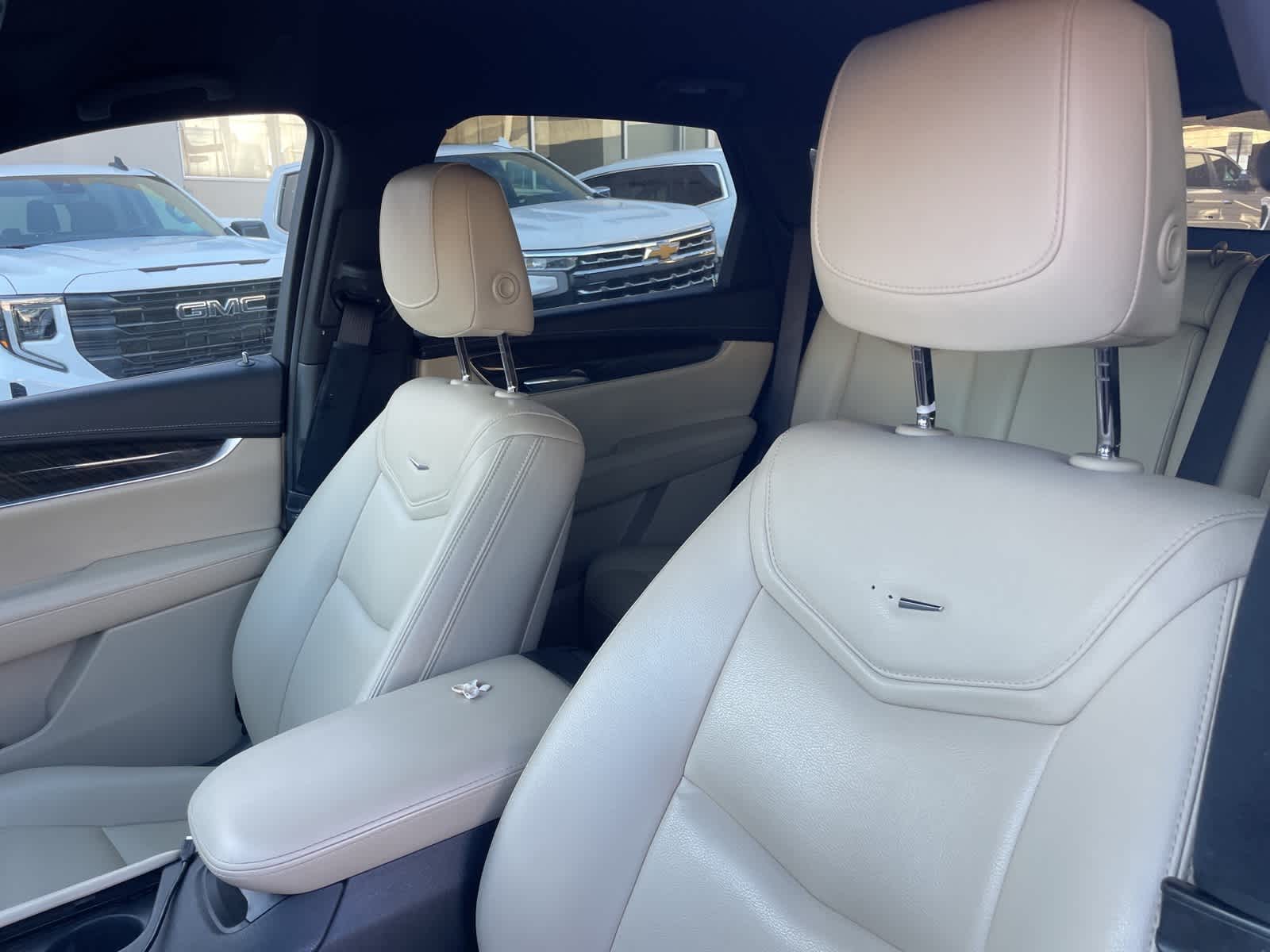 Thumbnail: 2018 Cadillac XT5 - 8