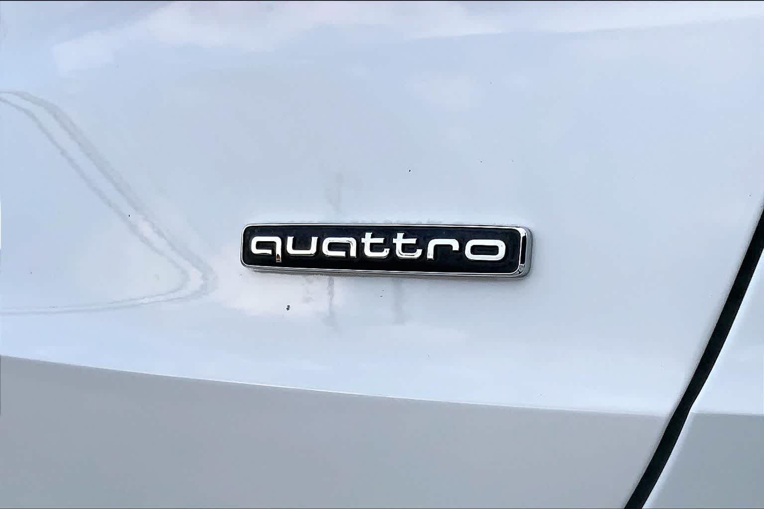 Thumbnail: 2024 Audi Q3 - 8