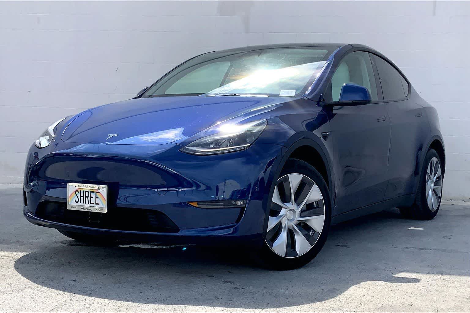 Thumbnail: 2023 Tesla Model Y - 1