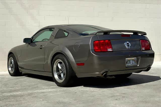 2005 Ford Mustang  5
