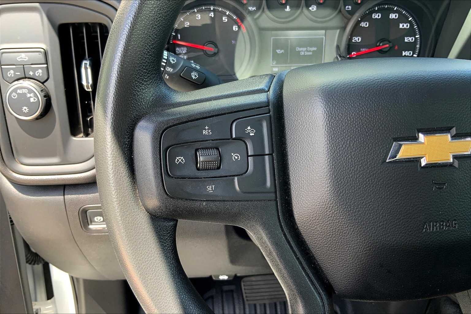 Thumbnail: 2024 Chevrolet Silverado 1500 - 24