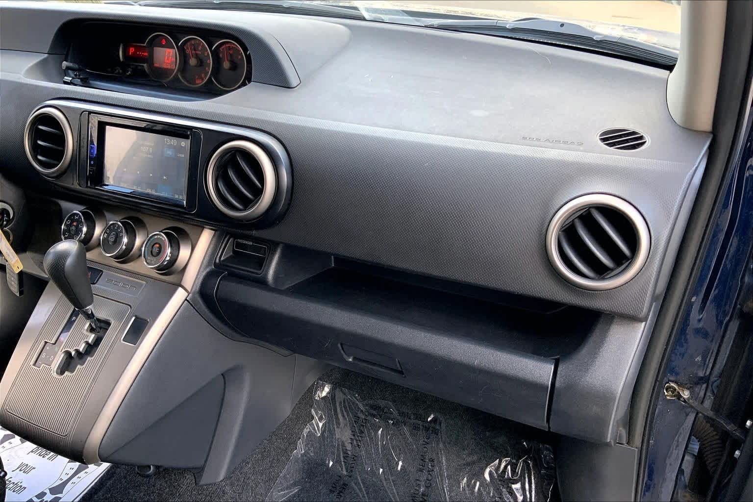 Thumbnail: 2015 Scion xB - 23