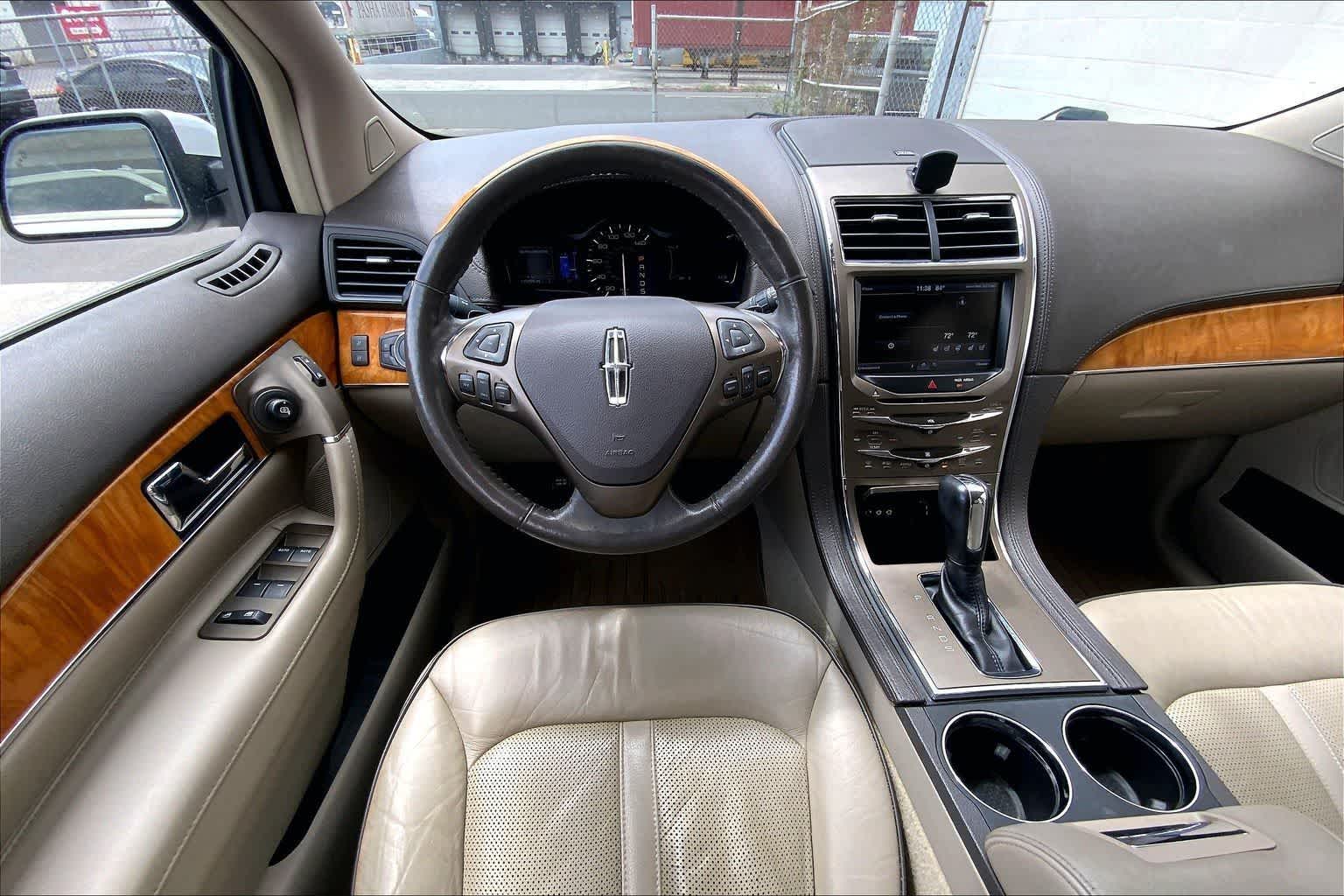 Thumbnail: 2014 Lincoln MKX - 15