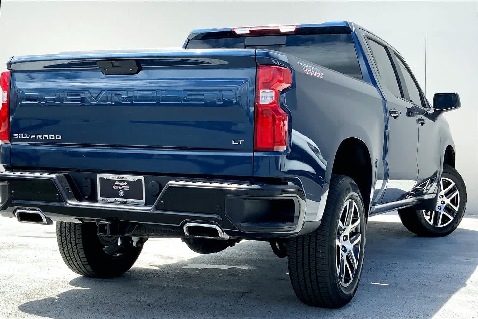 Thumbnail: 2019 Chevrolet Silverado 1500 - 13