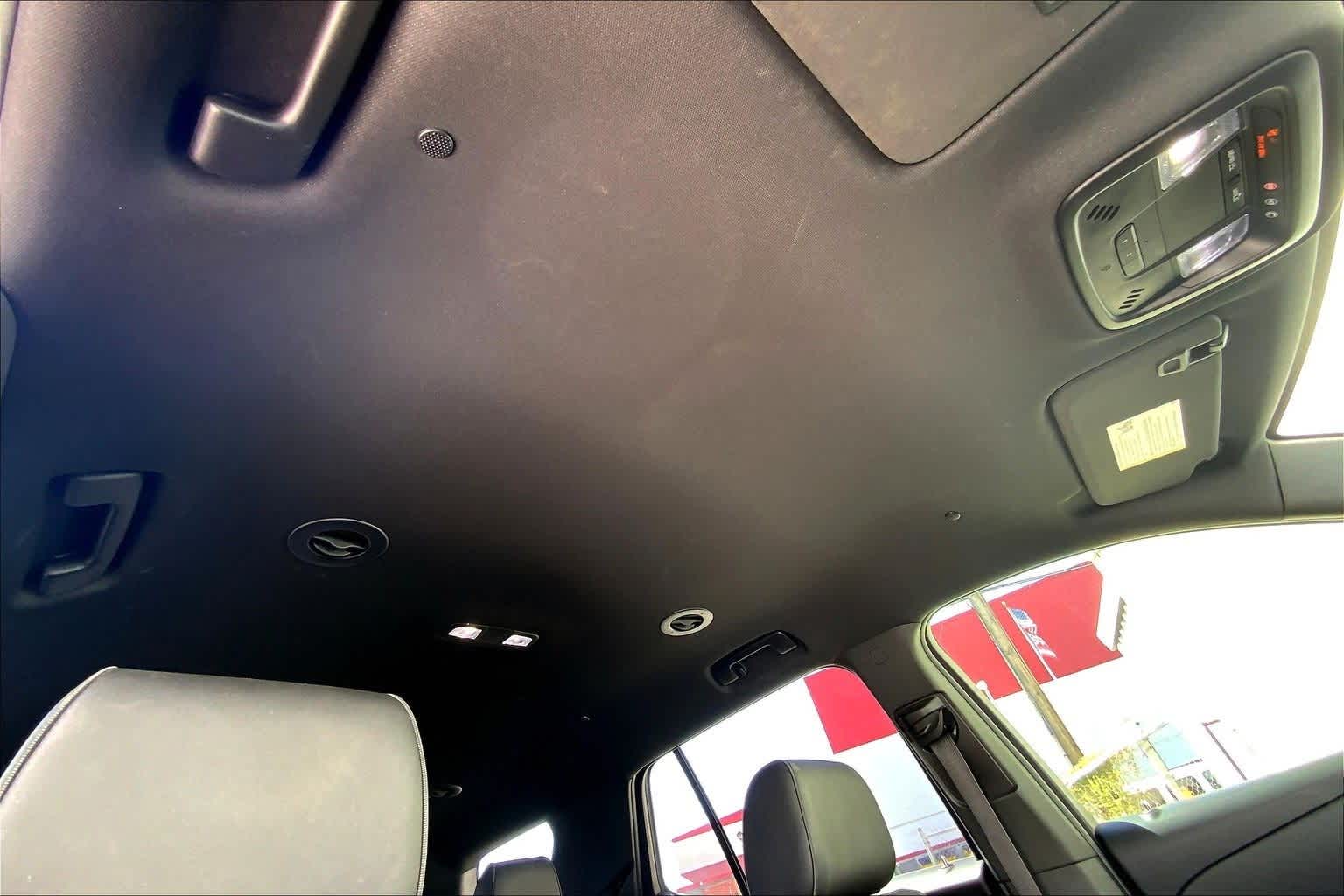 Thumbnail: 2023 Chevrolet Traverse - 29