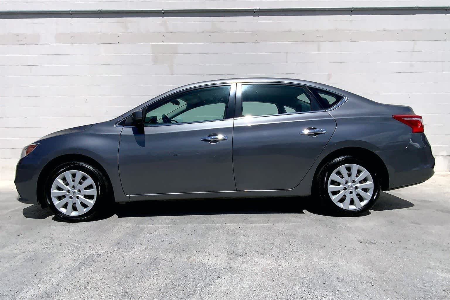 Thumbnail: 2019 Nissan Sentra - 3
