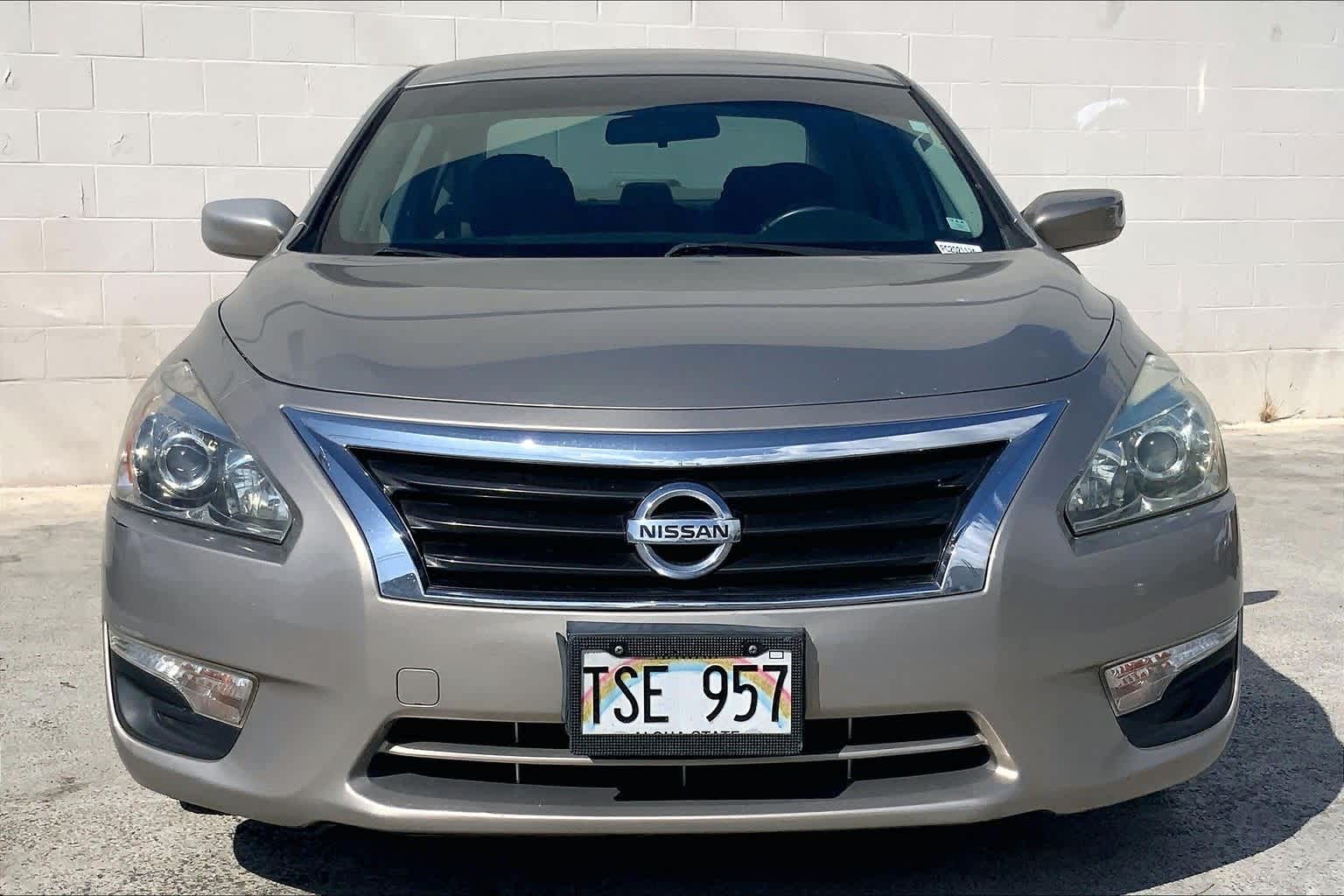 Thumbnail: 2015 Nissan Altima - 7