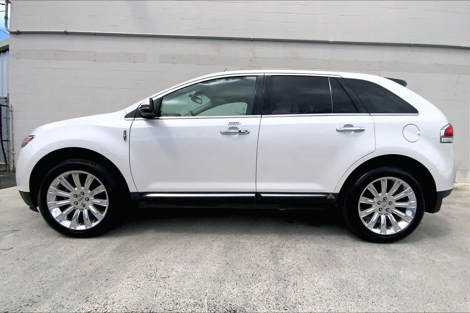 Thumbnail: 2014 Lincoln MKX - 4