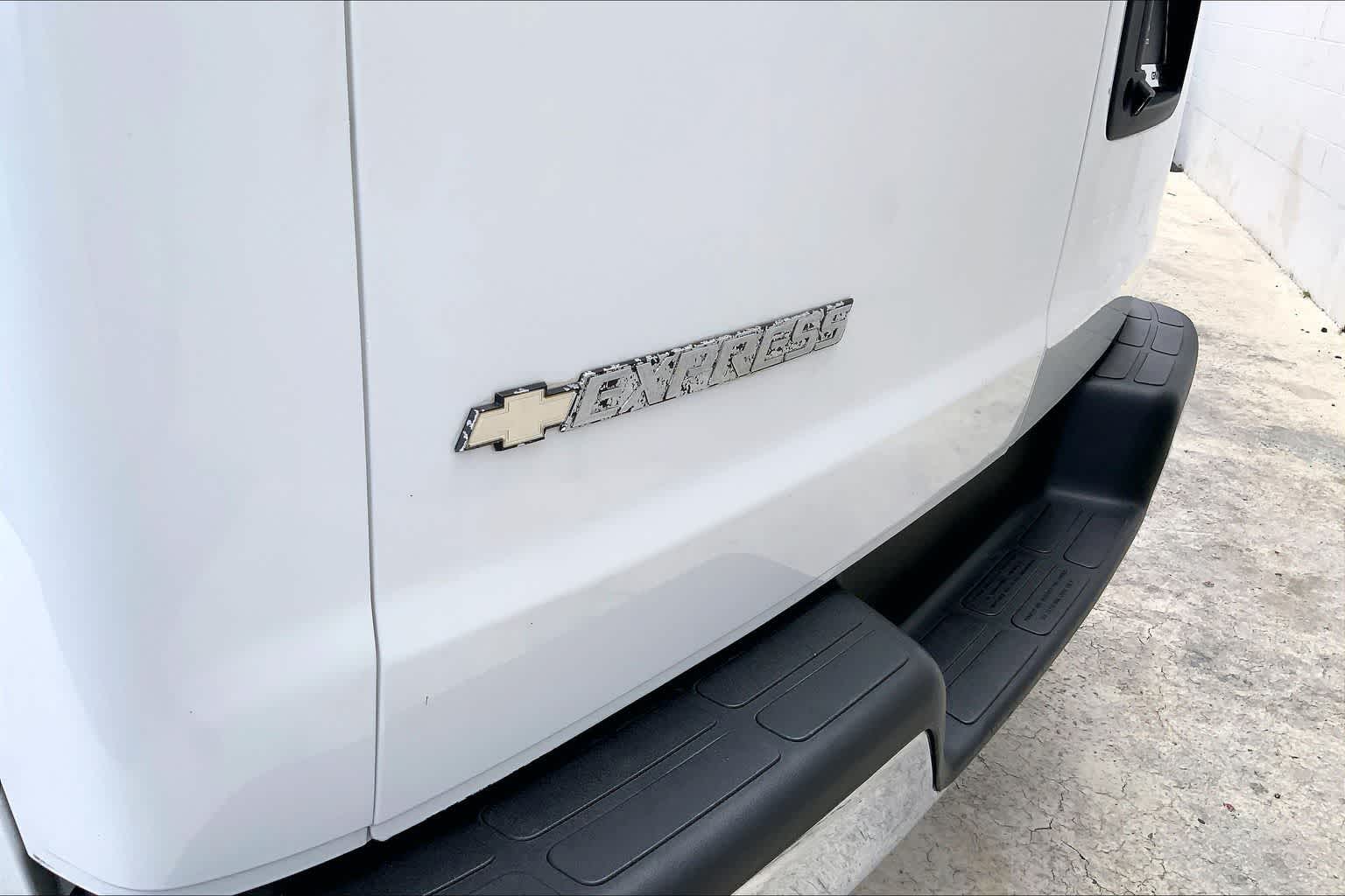 Thumbnail: 2019 Chevrolet Express - 8