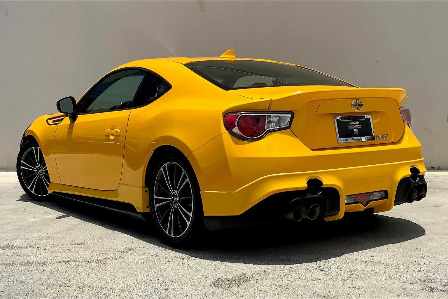 Thumbnail: 2015 Scion FR-S - 5
