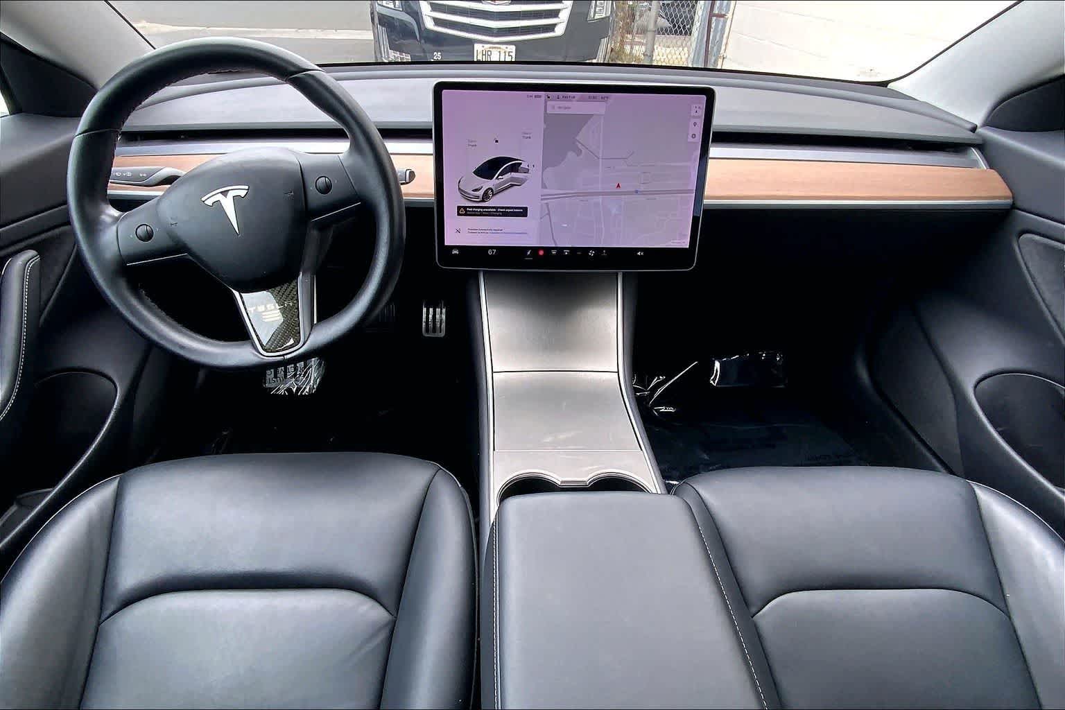 Thumbnail: 2019 Tesla Model 3 - 11