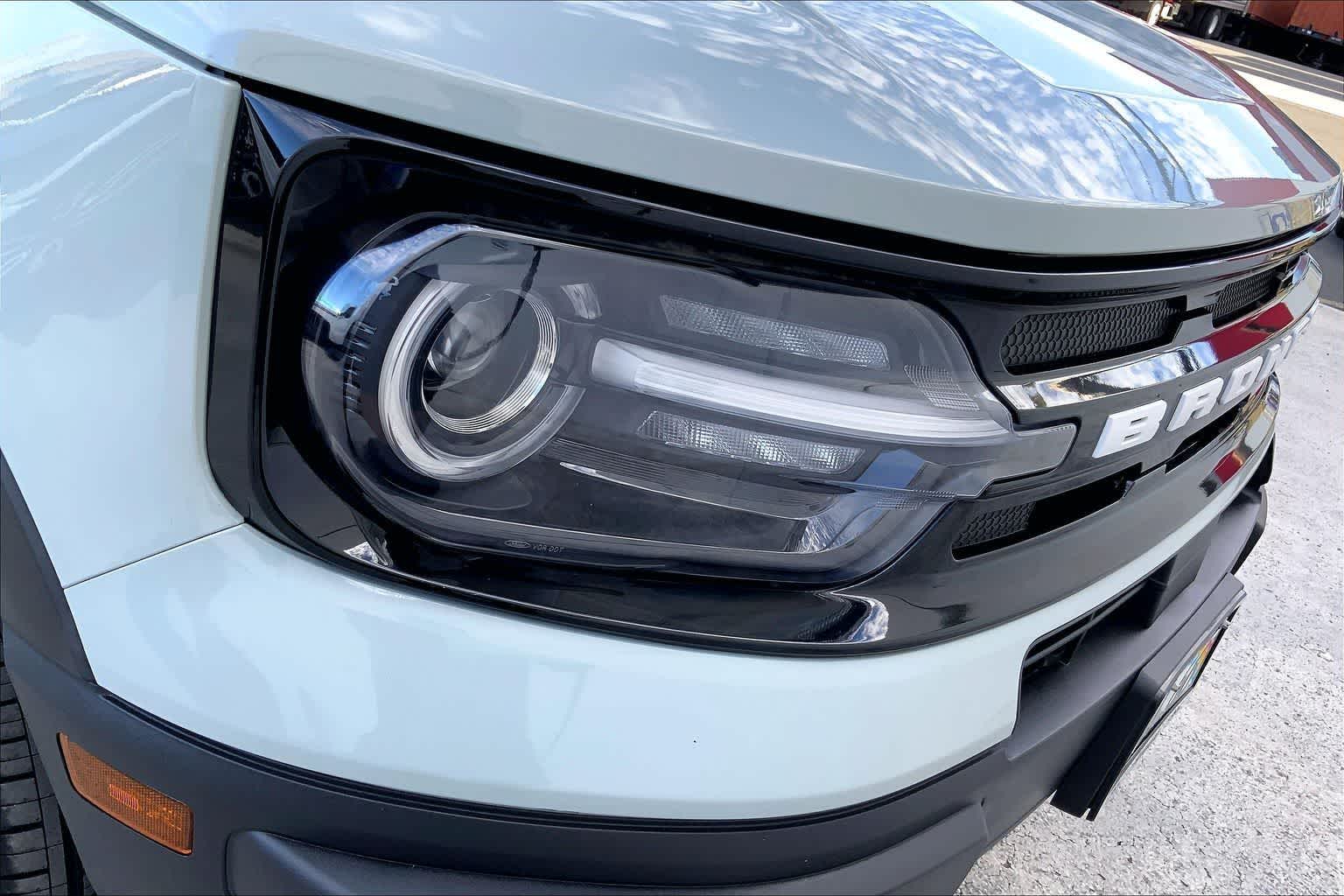 Thumbnail: 2021 Ford Bronco Sport - 32
