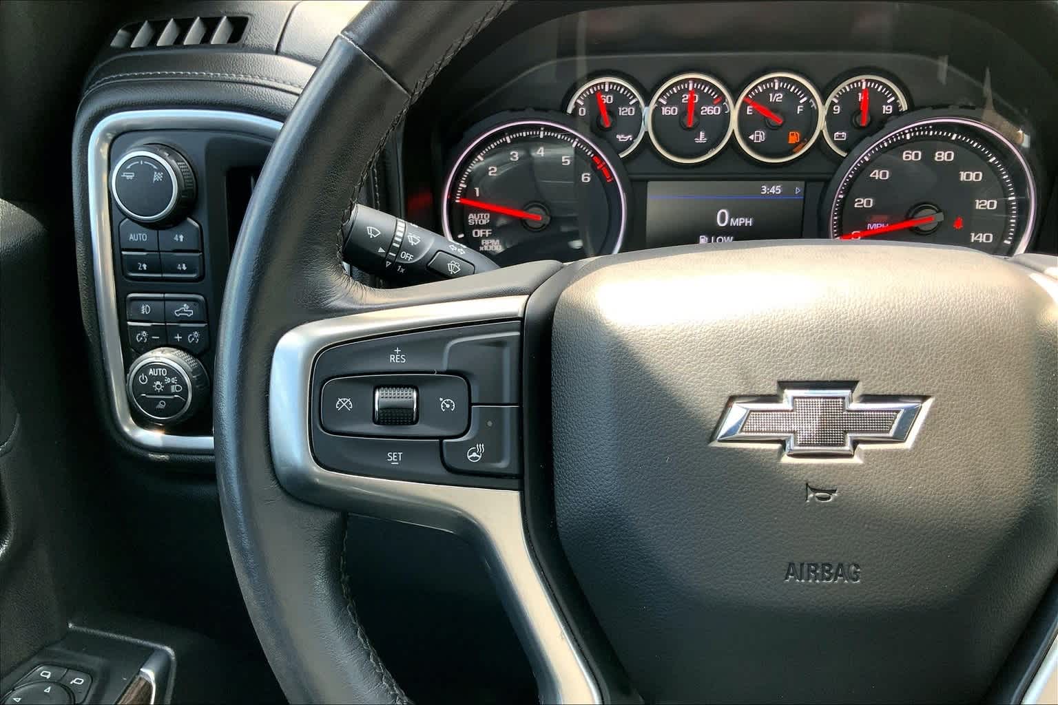 Thumbnail: 2019 Chevrolet Silverado 1500 - 21