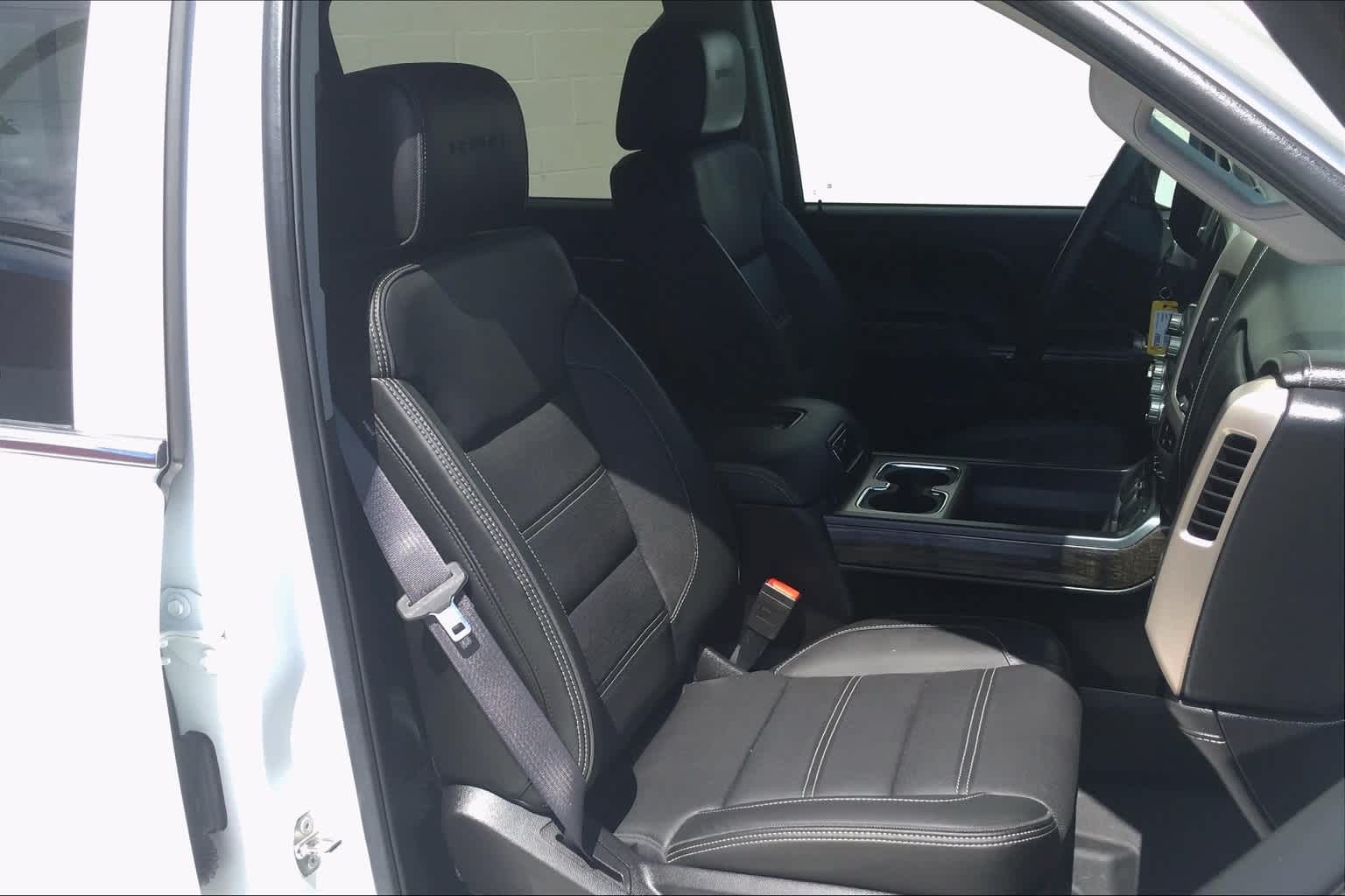 Thumbnail: 2016 GMC Sierra 3500 - 6