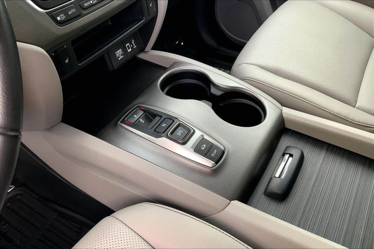 Thumbnail: 2023 Honda Ridgeline - 17