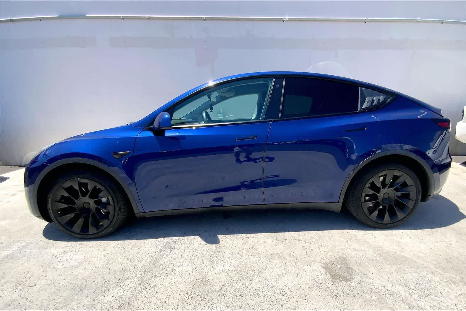 Thumbnail: 2021 Tesla Model Y - 4