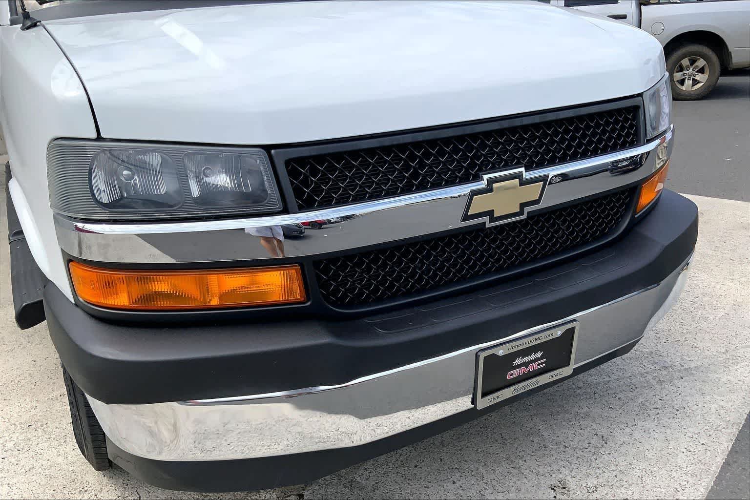 Thumbnail: 2019 Chevrolet Express - 33