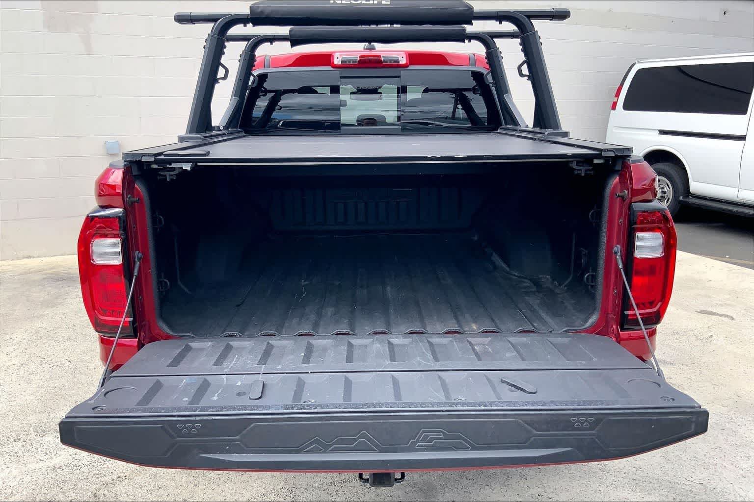 Thumbnail: 2023 GMC Canyon - 19