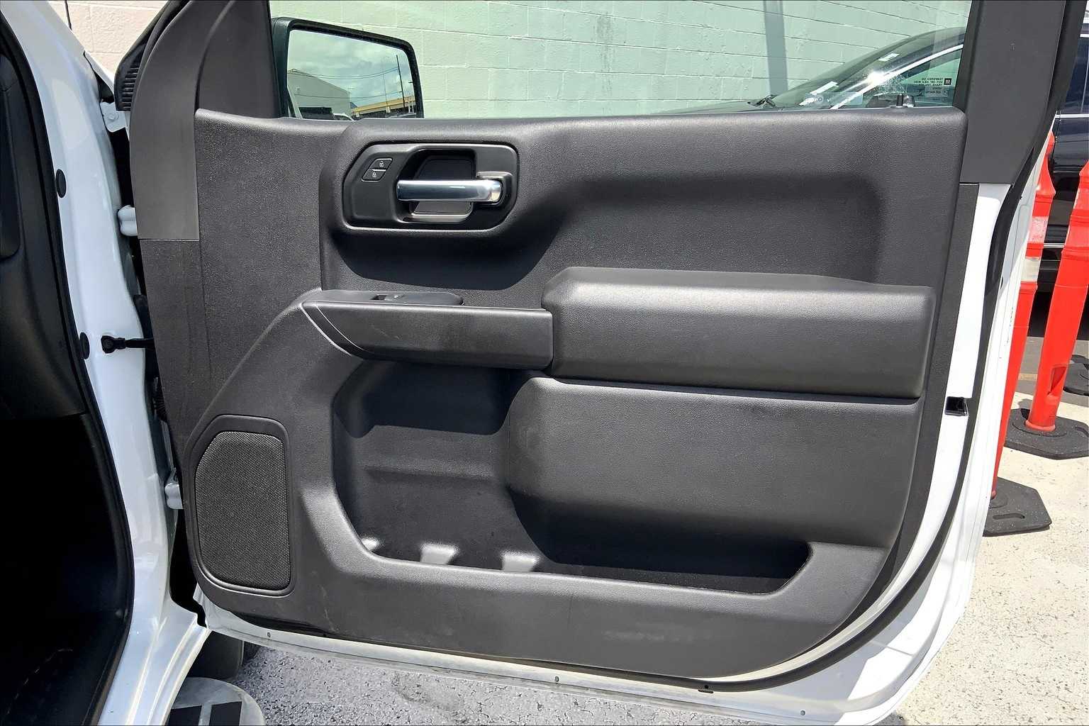 Thumbnail: 2024 Chevrolet Silverado 1500 - 28