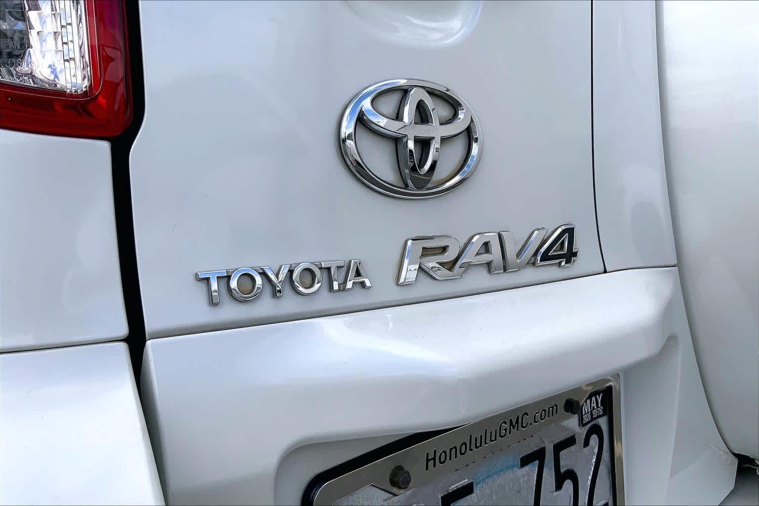 Thumbnail: 2006 Toyota RAV4 - 8