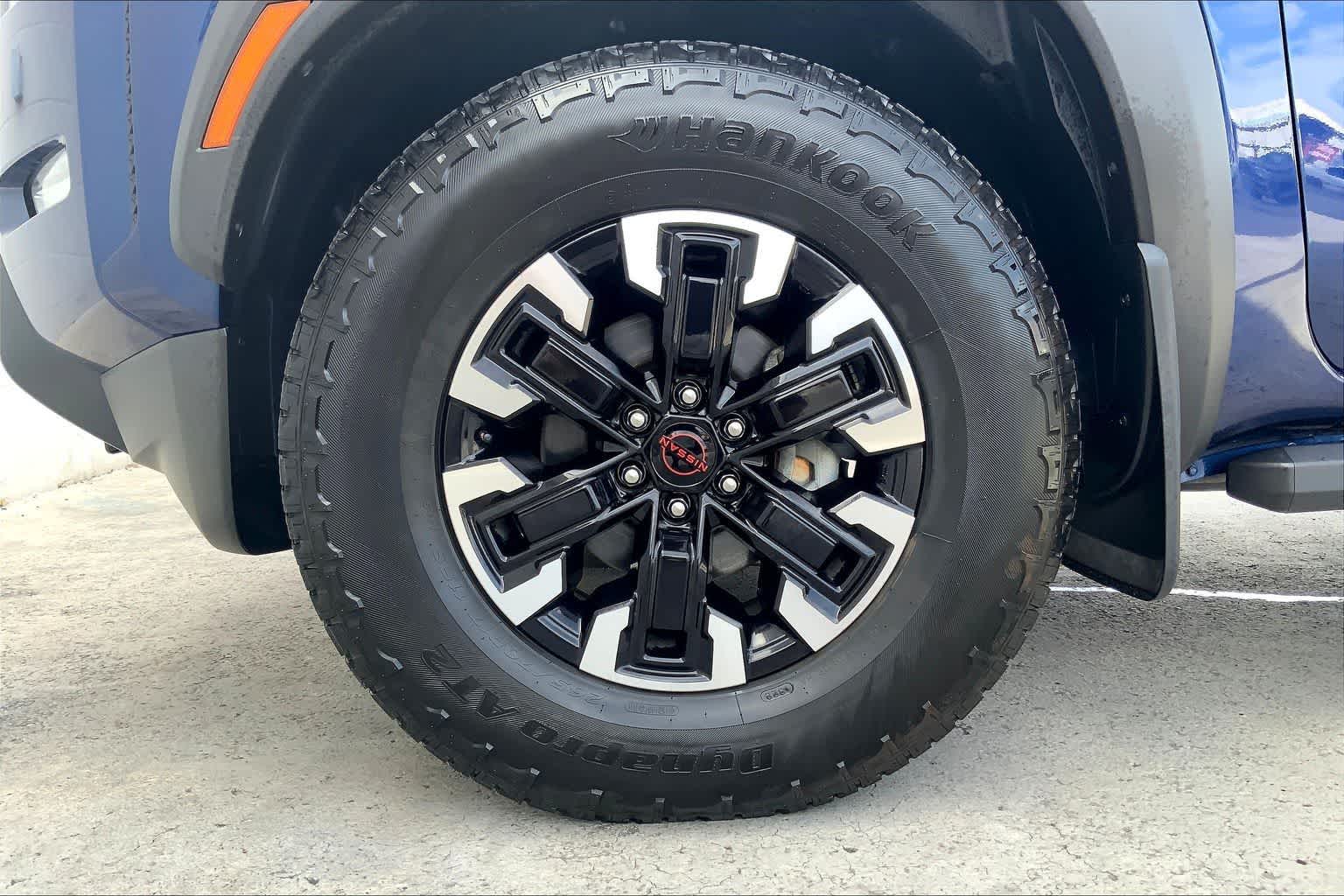 Thumbnail: 2022 Nissan Frontier - 9