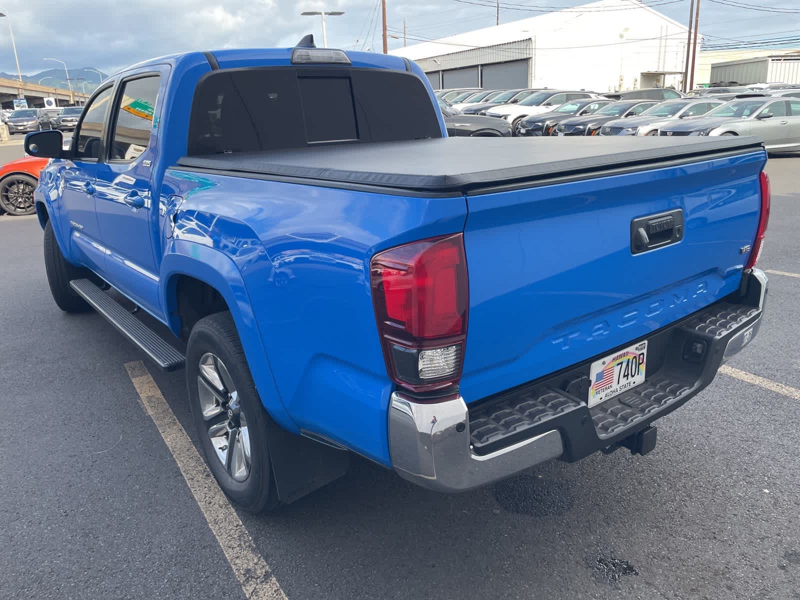 Thumbnail: 2019 Toyota Tacoma - 7