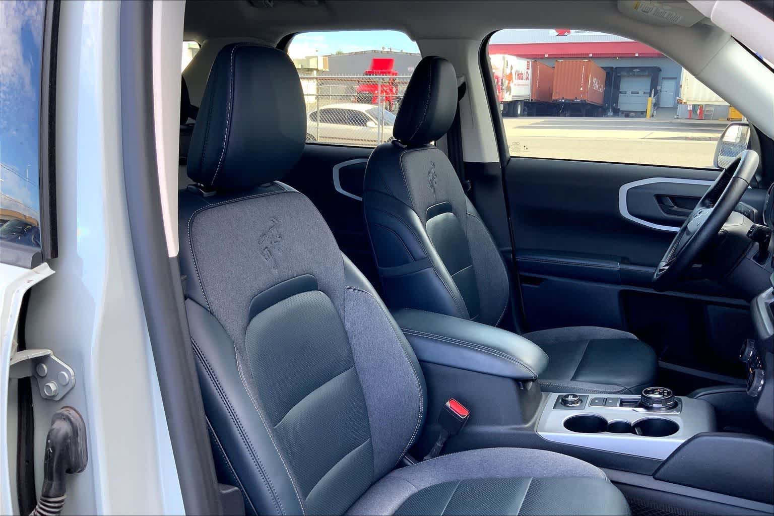 Thumbnail: 2021 Ford Bronco Sport - 14