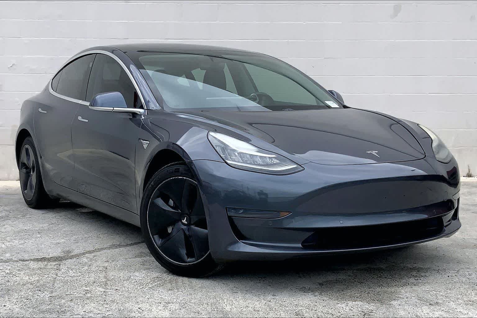 Thumbnail: 2020 Tesla Model 3 - 20
