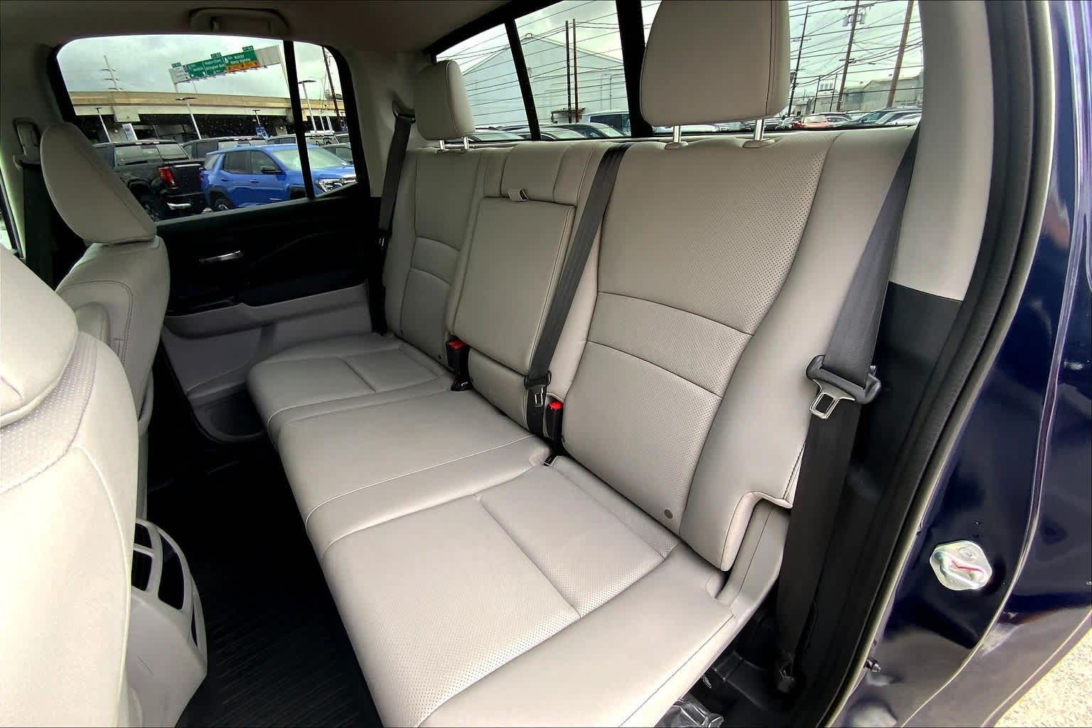 Thumbnail: 2023 Honda Ridgeline - 30